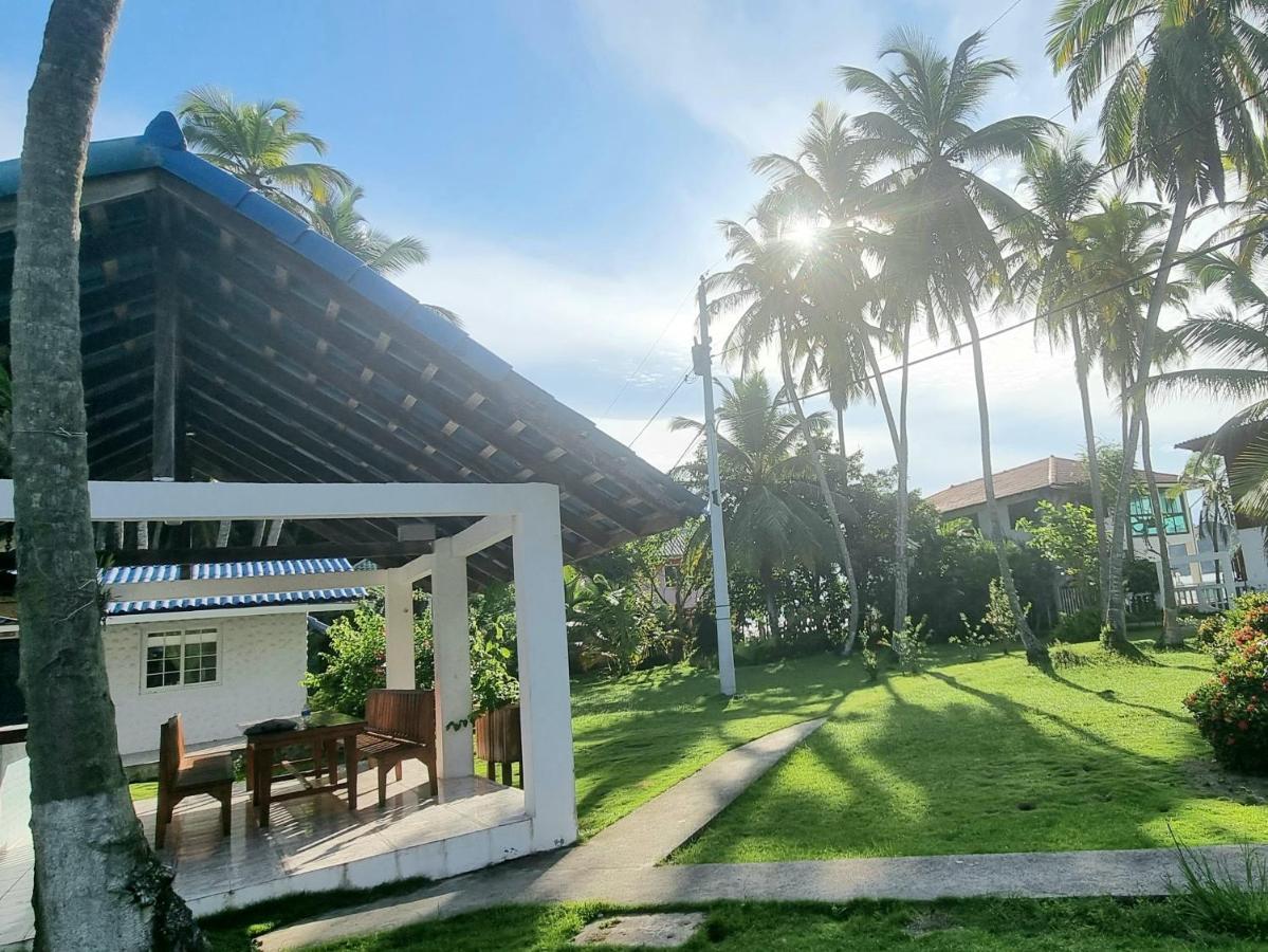 Paradise Island Beach Hotel Isla Grande Extérieur photo