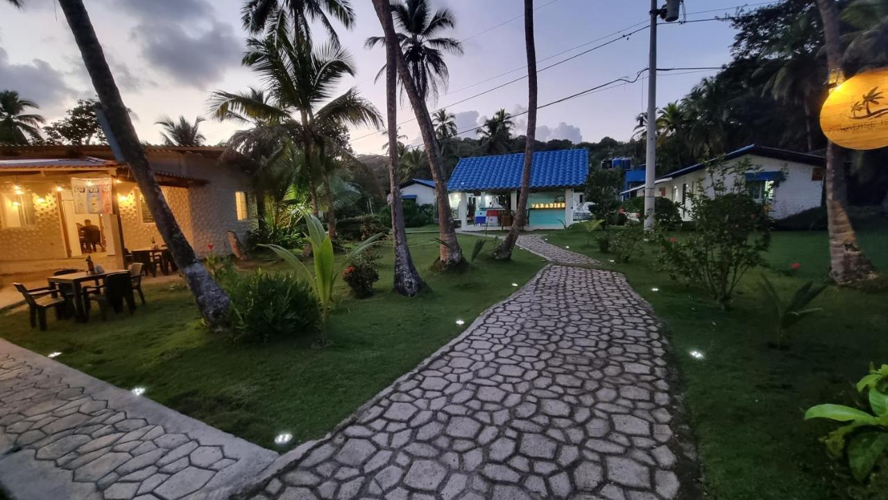 Paradise Island Beach Hotel Isla Grande Extérieur photo