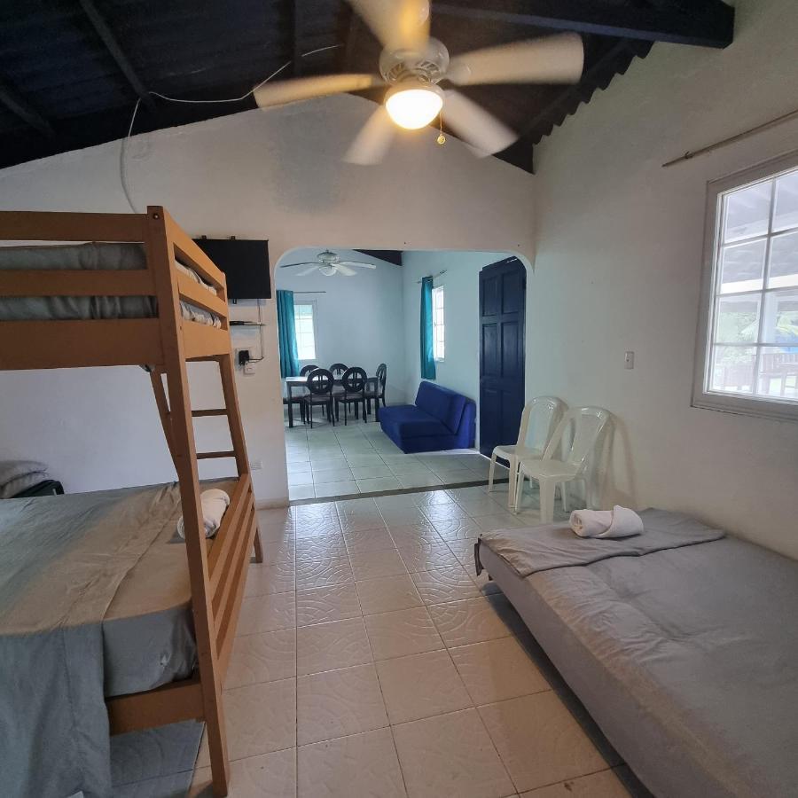 Paradise Island Beach Hotel Isla Grande Extérieur photo